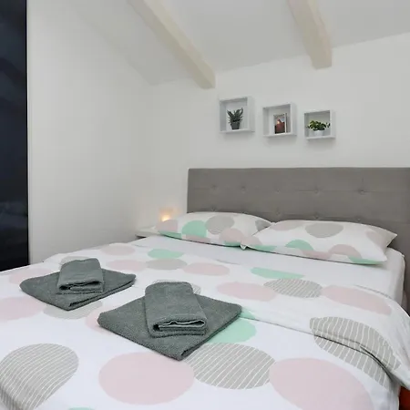 Apartman With Parking Space Dramalj, Crikvenica - 25842